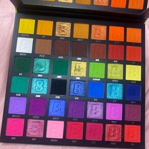 Beauty Bat Brights 2.0 Eyeshadow Palette